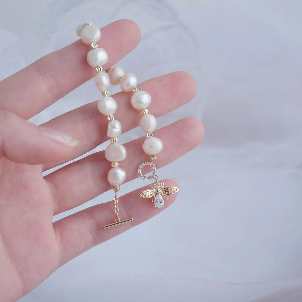 NEW 14K Gold Plated Bee Pearl Toggle Bracelet